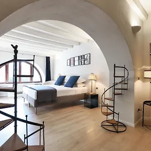 Elegant Rosales Apt. Appartamento